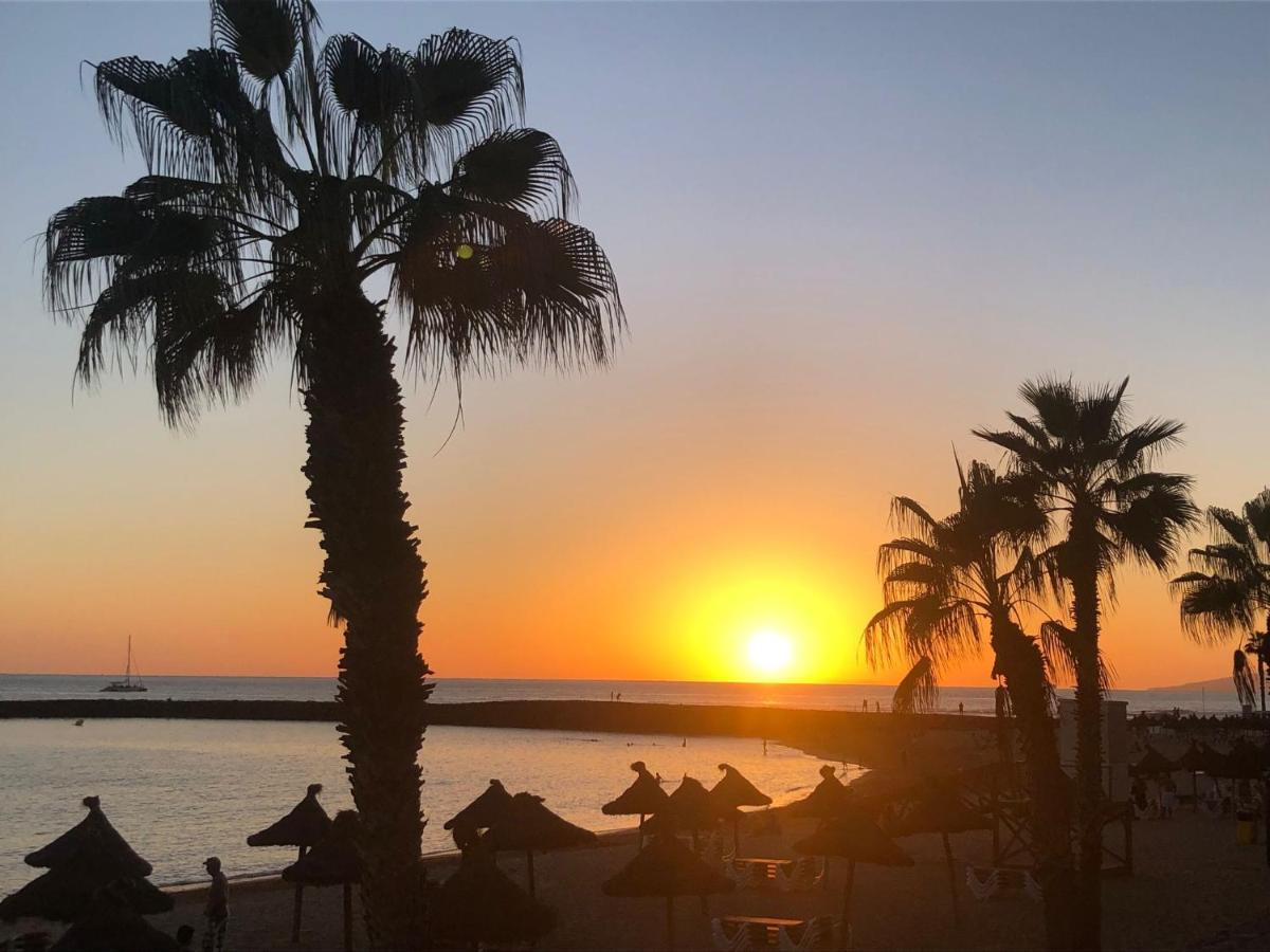 Sunset Over The Sea Playa de las Américas Exterior foto